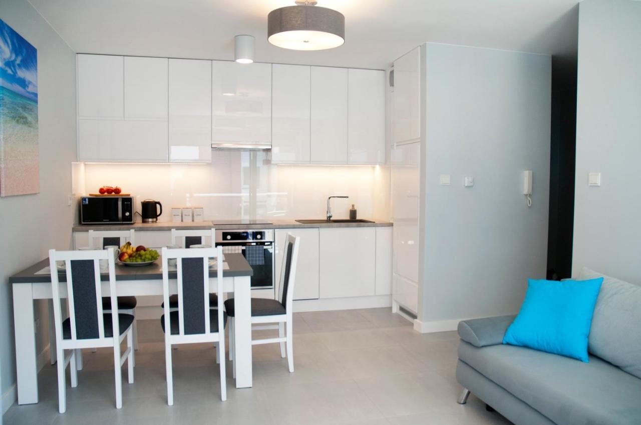 Gold Platinium Apartament Z Widokiem Na Morze 里沃 外观 照片